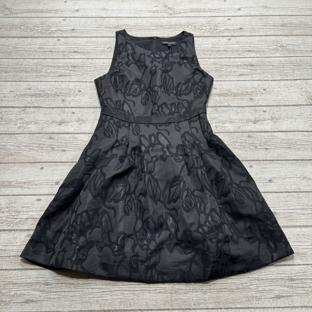 NEW Banana Republic Dress Women's 2P Black Floral Fit & Flare Jacquard Cocktail